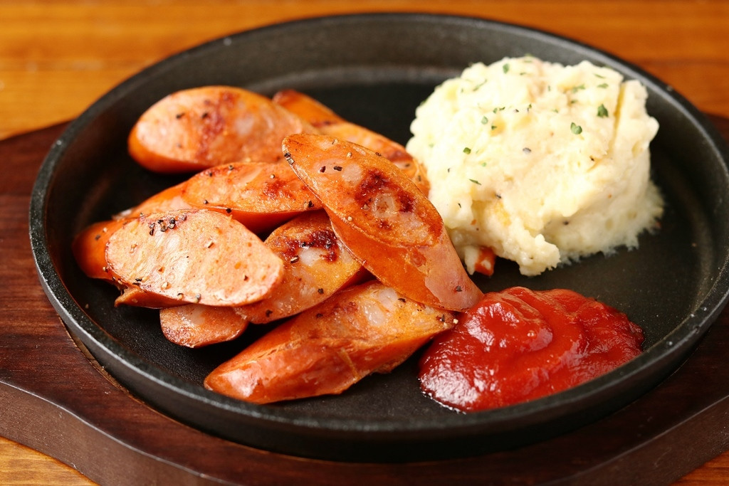 ソーセージの盛り合わせ